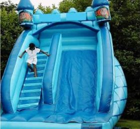 T8-657 Escalera azul inflable del castillo