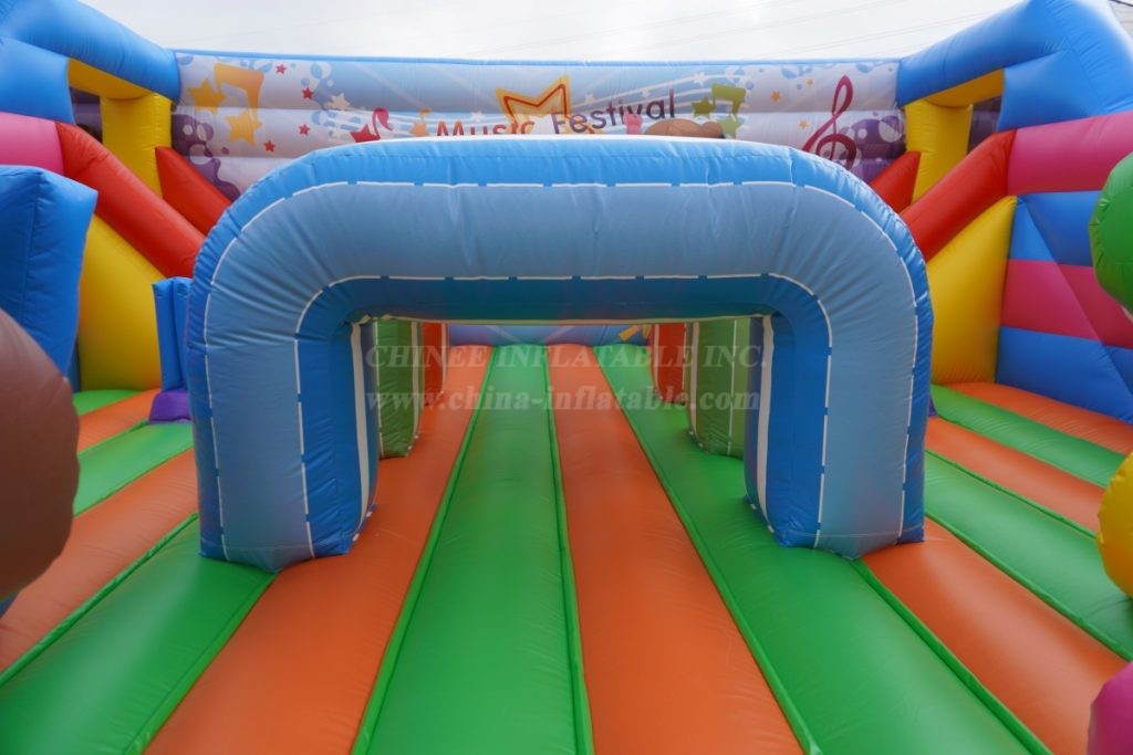 T6-479 Music Party Inflatable Park